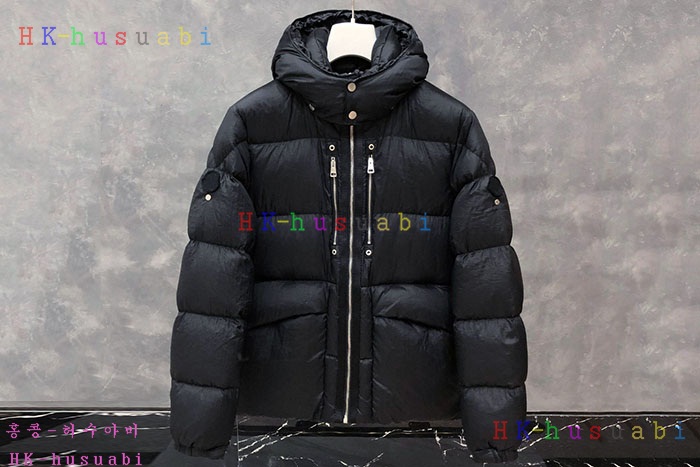 NEW 몽클레어 패딩 신상 M 1074058
