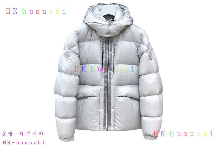 NEW 몽클레어 패딩 신상 M 1074058