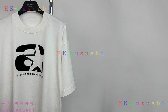 NEW 알렉산더왕 반팔티 신상 W885803