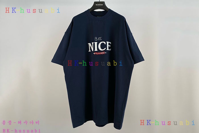 NEW 발렌시아가 반팔티 신상 B 958230