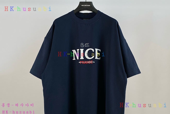 NEW 발렌시아가 반팔티 신상 B 958230