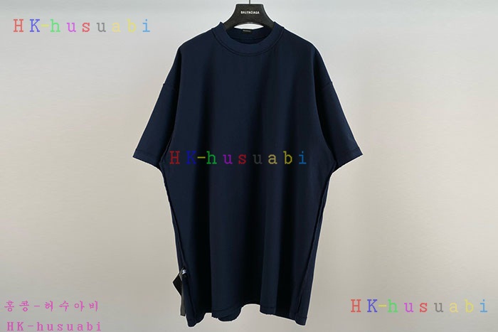 NEW 발렌시아가 반팔티 신상 B 958230