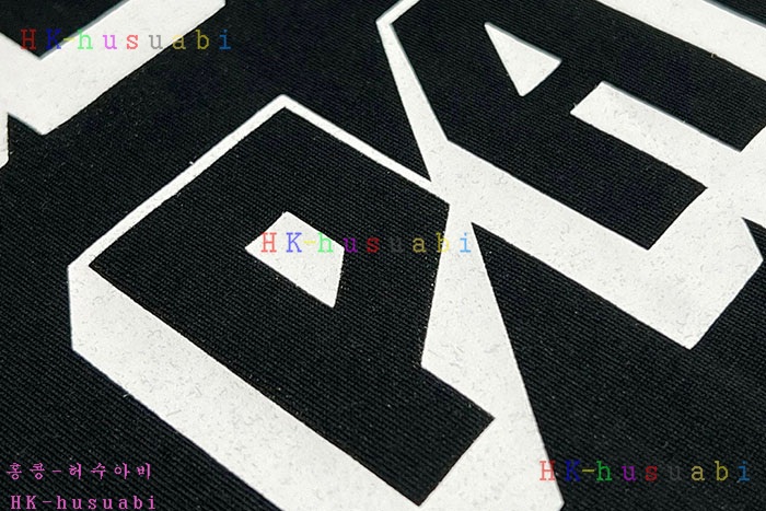 NEW 셀린느 반팔티 신상 C 8579180