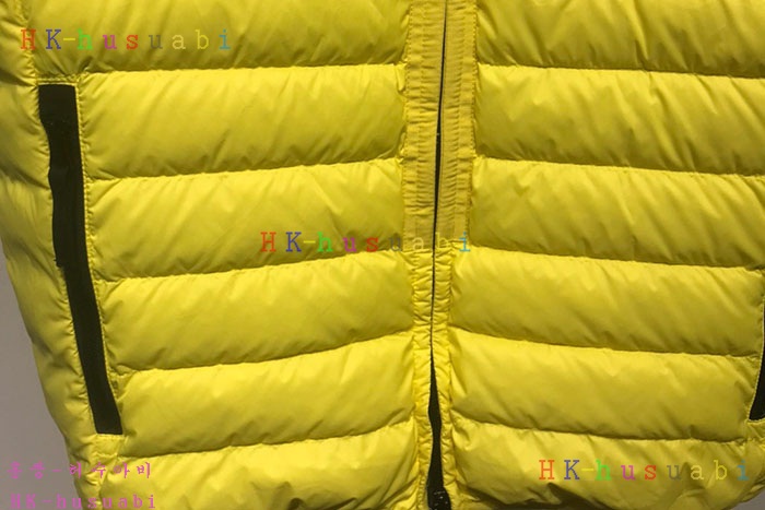 NEW 스톤아일랜드 패딩조끼 신상 ST 8572201