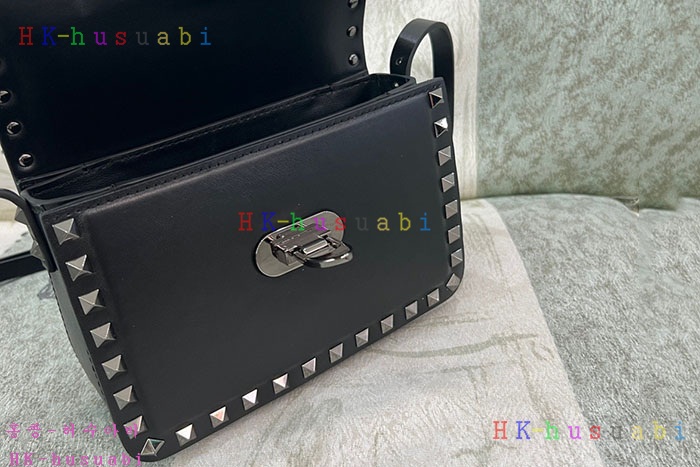 ★미러급★발렌티노 스몰 락스터드23 4W2B0M42-3