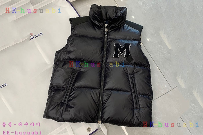 NEW 몽클레어 패딩조끼 신상 M 9958220