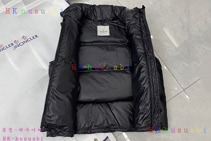 NEW 몽클레어 패딩조끼 신상 M 9958220