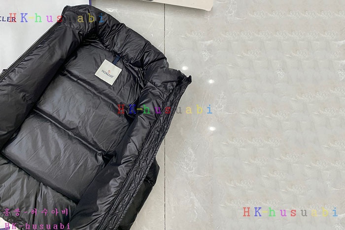 NEW 몽클레어 패딩조끼 신상 M 9958220