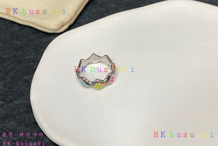 NEW 루이비통 반지 신상 LV 104524