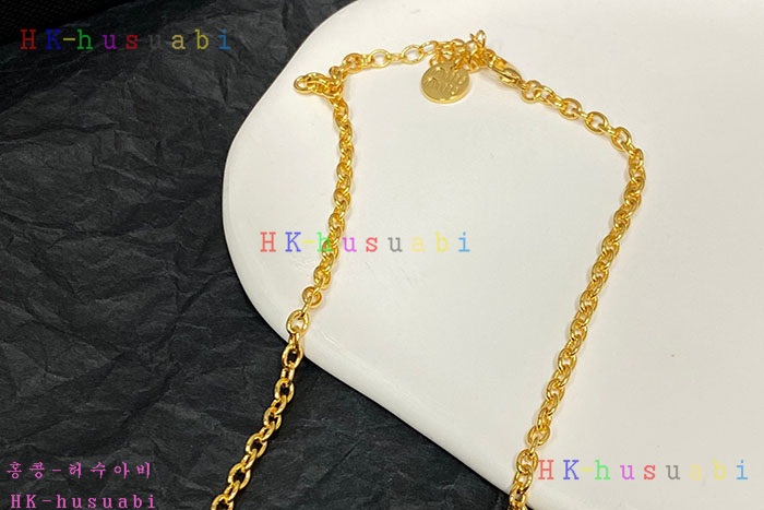 NEW 미우미우 목걸이 신상 MU 8557014