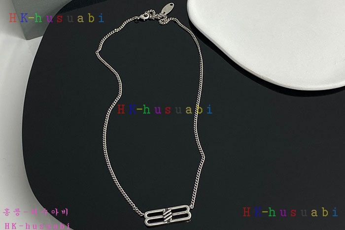 NEW 발렌시아가 목걸이 신상 B 955821