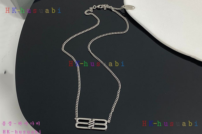NEW 발렌시아가 목걸이 신상 B 955821