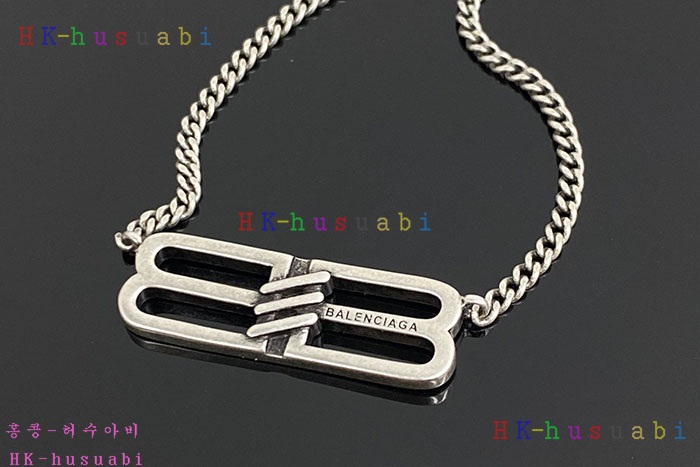 NEW 발렌시아가 목걸이 신상 B 955821
