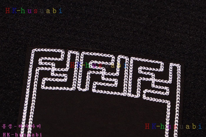 NEW 펜디 니트 신상 FD 955530