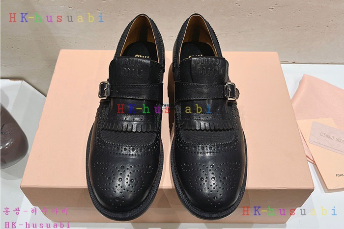 NEW 미우미우 신발 신상 MU 9588104