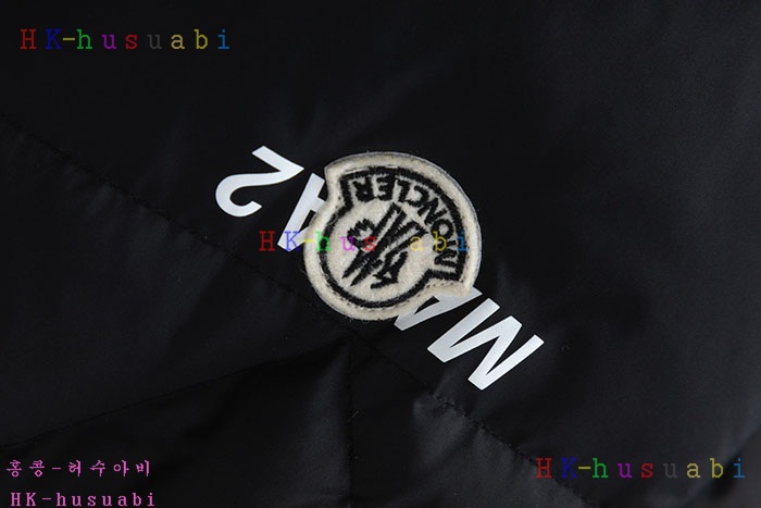 NEW 몽클레어 패딩 신상 M 774718