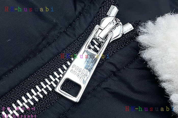 NEW 프라다 패딩 신상 P 9289955