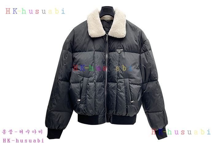 NEW 프라다 패딩 신상 P 9289955
