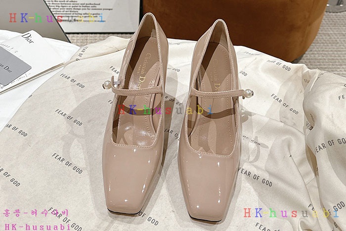 NEW 디올 신발 신상 DR 425509