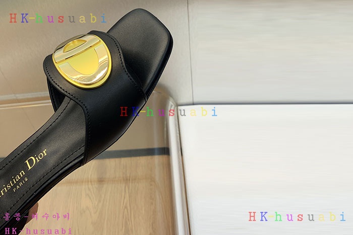 NEW 디올 신발 신상 DR 492506