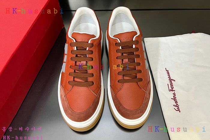 NEW 페라가모 스니커즈 신상 F 996209