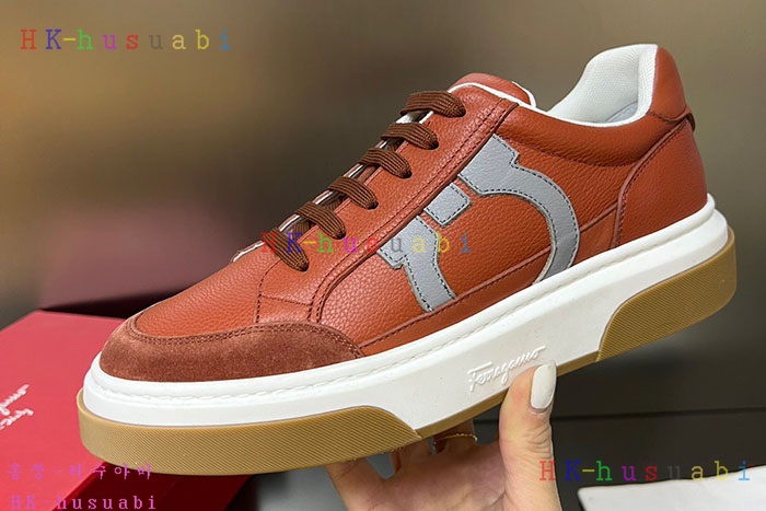 NEW 페라가모 스니커즈 신상 F 996209