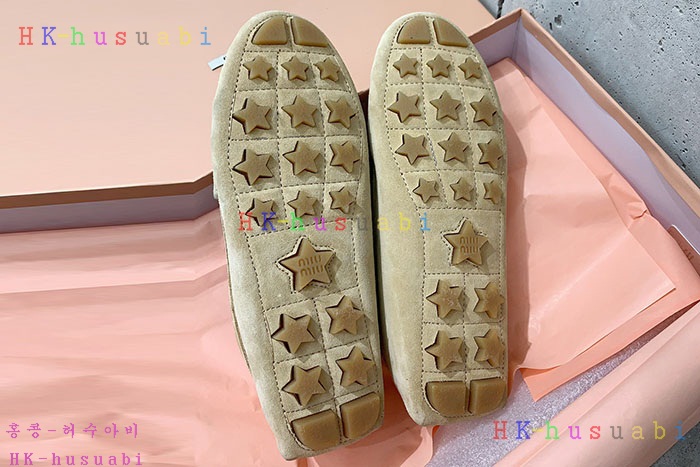 NEW 미우미우 신발 신상 MU 560102