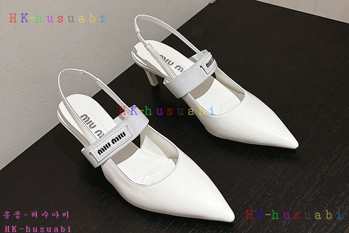 NEW 미우미우 신발 신상 MU 560110