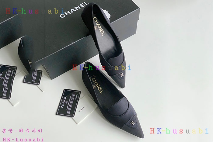 NEW  샤넬  신발 신상 C 562202