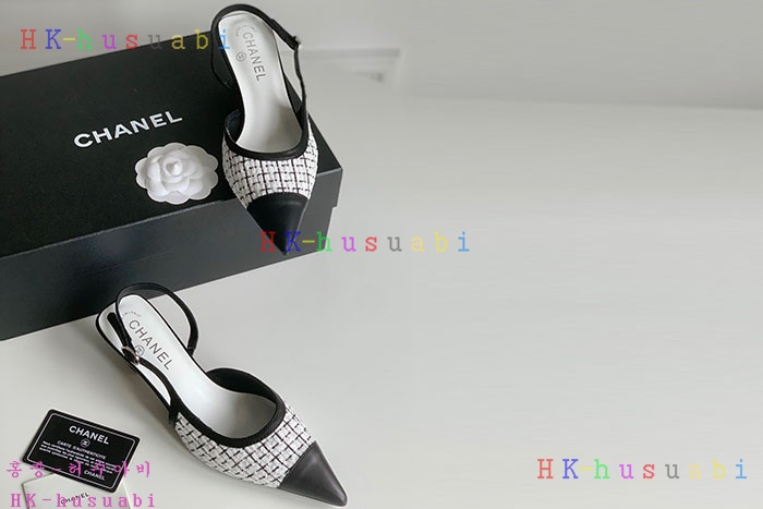 NEW  샤넬  신발 신상 C 558551
