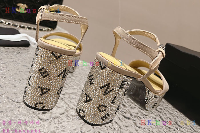 NEW 샤넬 샌들 신상 C 857705