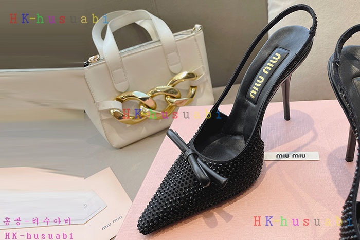 NEW 미우미우 신발 신상 MU 557020