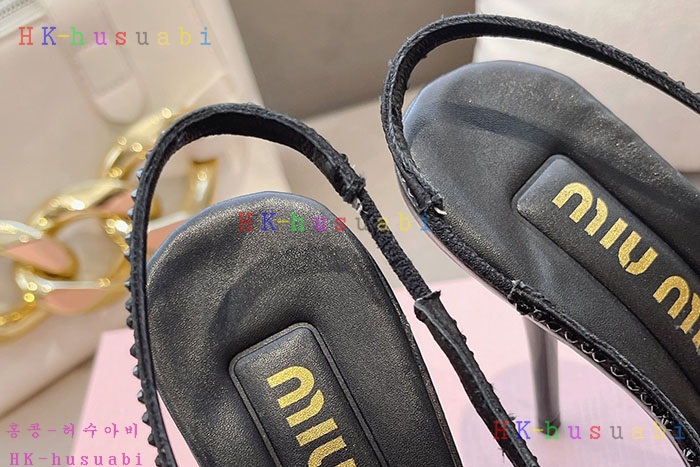 NEW 미우미우 신발 신상 MU 557020
