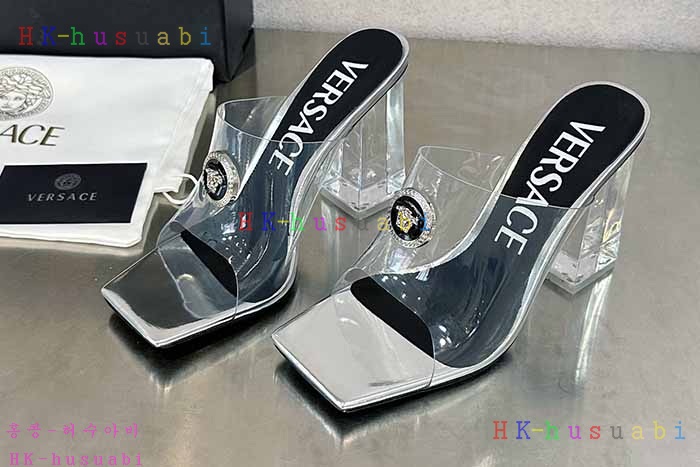 NEW 베르사체 신발 신상 V 7050400