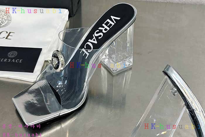 NEW 베르사체 신발 신상 V 7050400