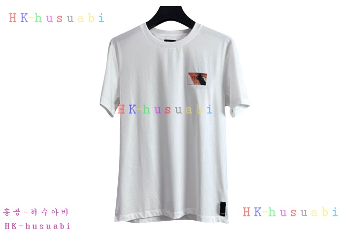 NEW 펜디 반팔티 신상 F 417701