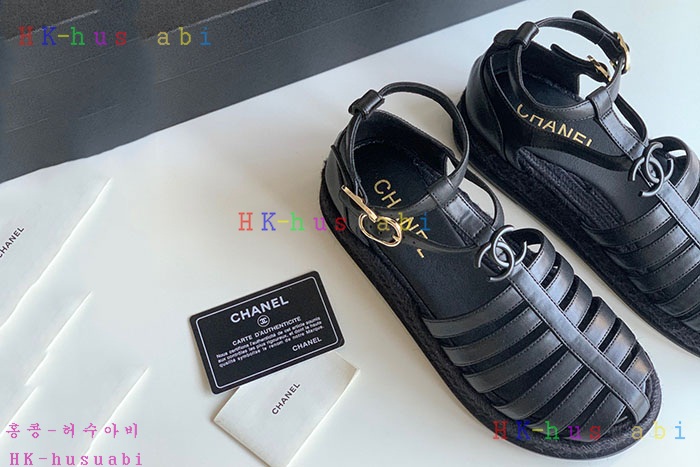 NEW 샤넬 신발 신상 C 658452
