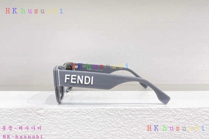 NEW 펜디 선글라스 신상 FD 668040