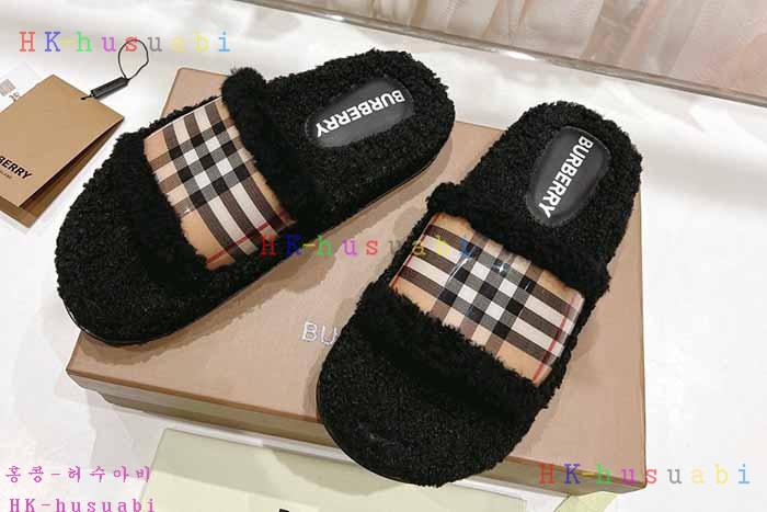 NEW 버버리 신발  신상 B 2528001