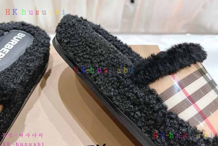 NEW 버버리 신발  신상 B 2528001