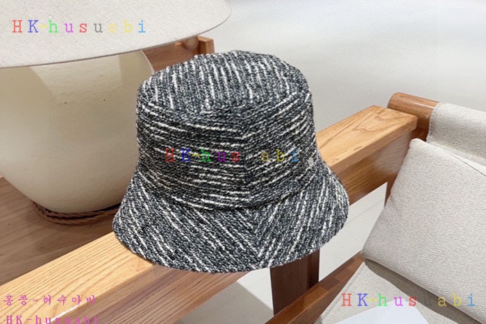 NEW 샤넬 모자 신상 C 665700