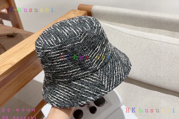 NEW 샤넬 모자 신상 C 665700