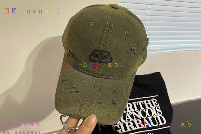 NEW 발렌시아가 모자 신상 B 582705
