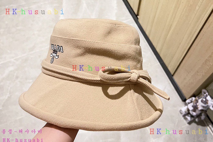 NEW 프라다 모자 신상 P 2455200