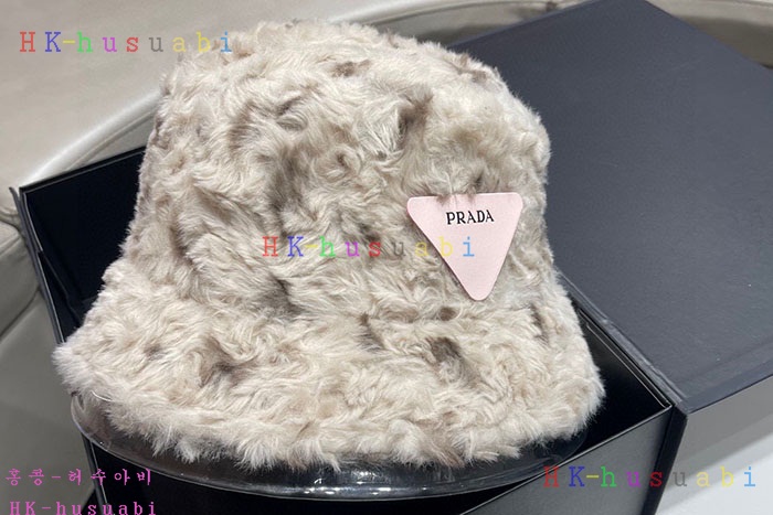 NEW 프라다 모자 신상 P 2455204