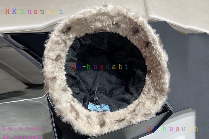 NEW 프라다 모자 신상 P 2455204