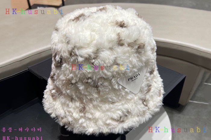 NEW 프라다 모자 신상 P 2455206
