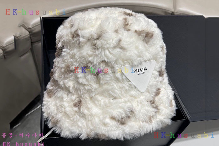 NEW 프라다 모자 신상 P 2455206