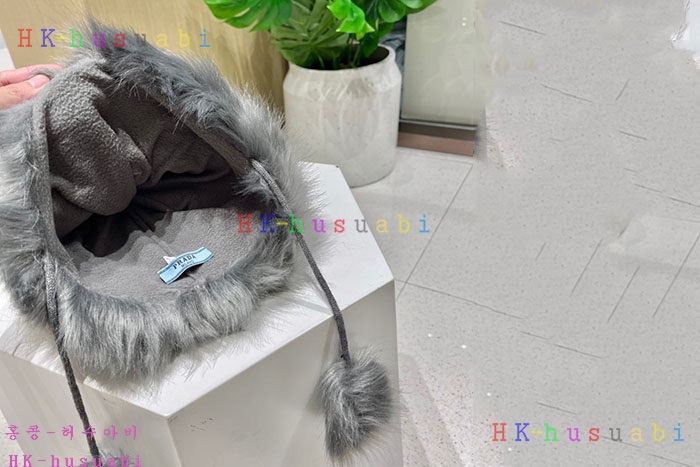 NEW 프라다 모자 신상 P 24540106