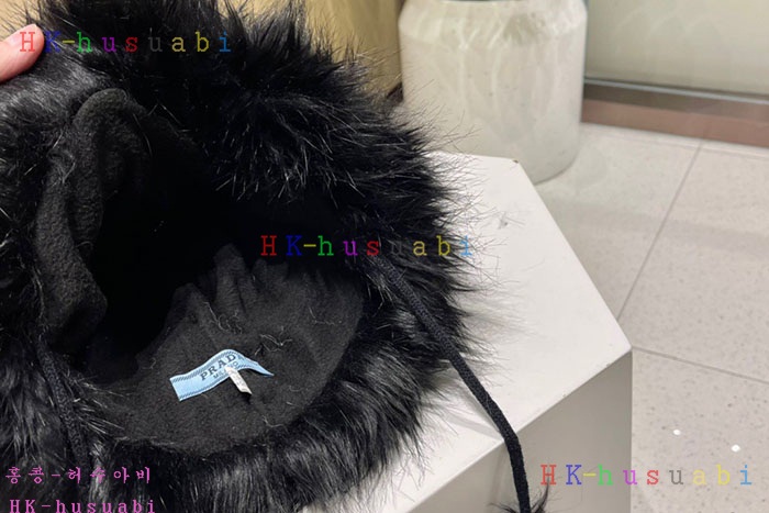 NEW 프라다 모자 신상 P 24540107